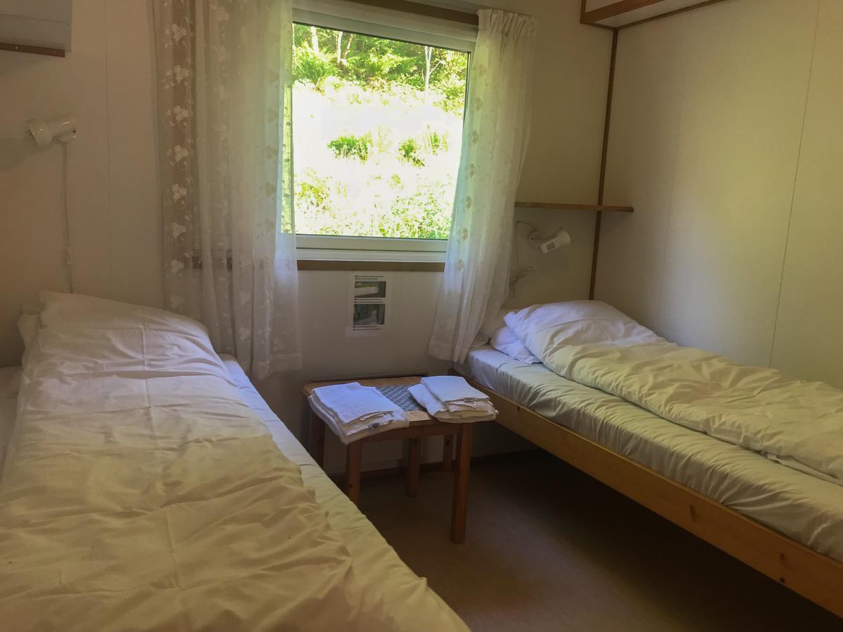 Bjørke Hjorundfjord Hostel מראה חיצוני תמונה